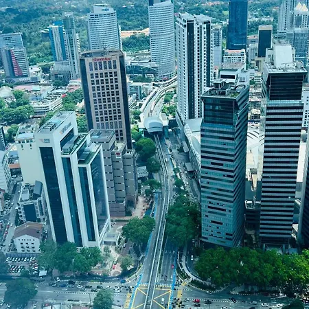 The Platinum Klcc By Loversuites Kuala Lumpur Exterior photo