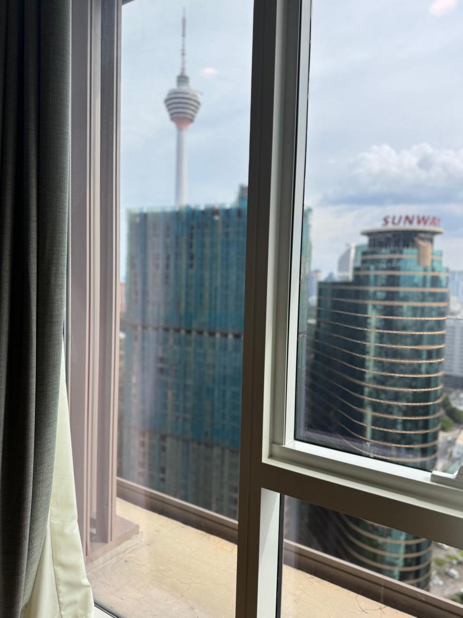 The Platinum Klcc By Loversuites Apartment *