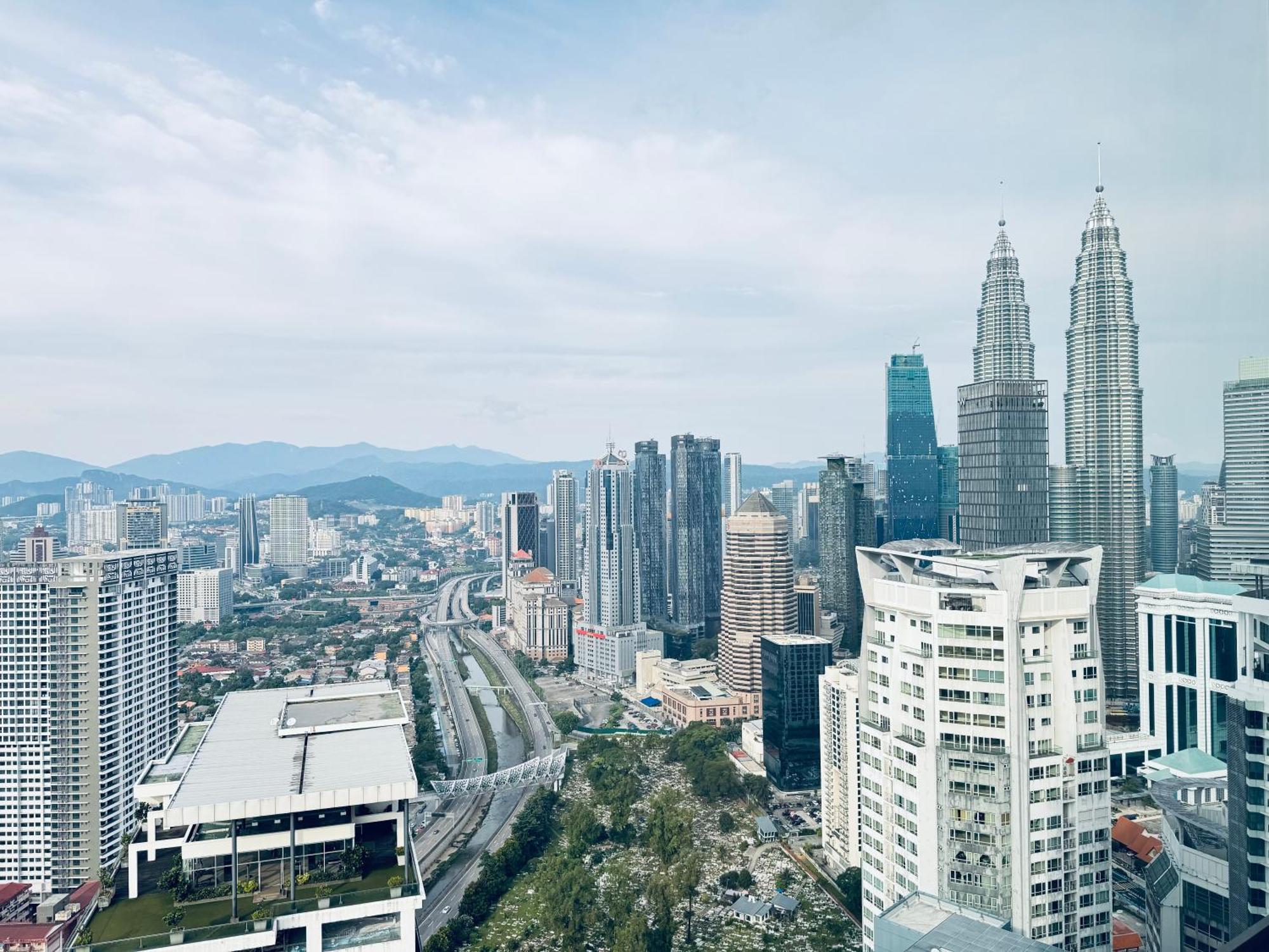 The Platinum Klcc By Loversuites Apartment *